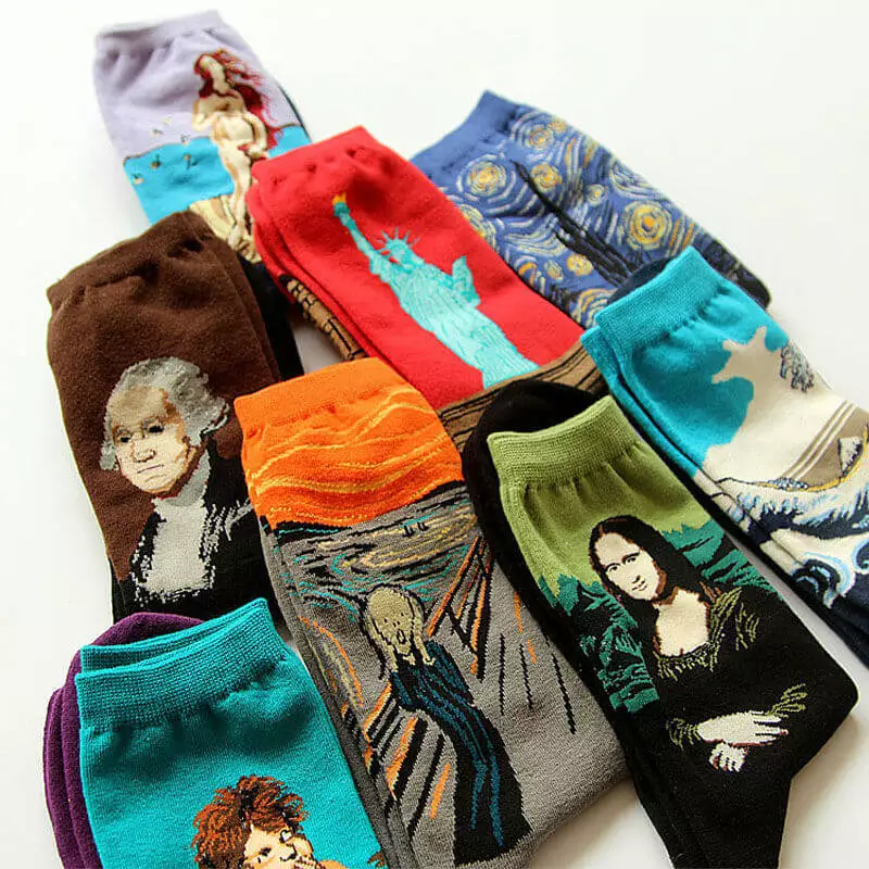 Chaussettes art - différents modèles pliés