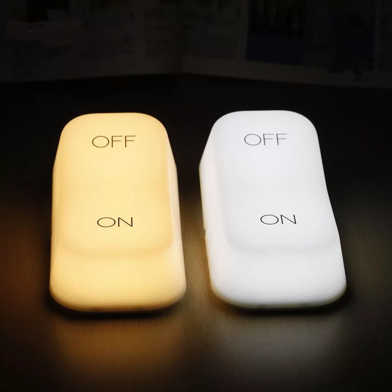 Deux lampe design on/off jaune et blanche