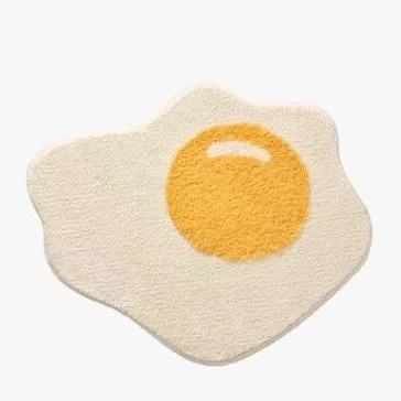 tapis oeuf sur fond blanc