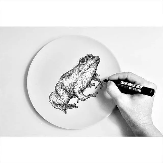 Dessin de patte avant de grenouille