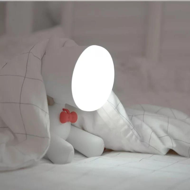 lampe chien allumée