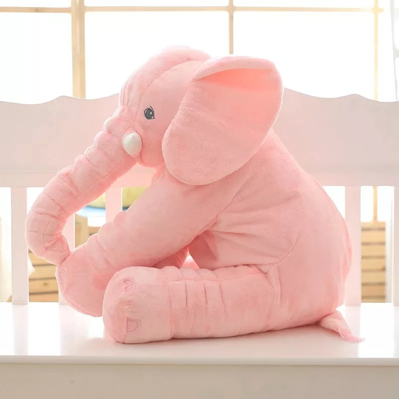 Oreiller éléphant en peluche rose