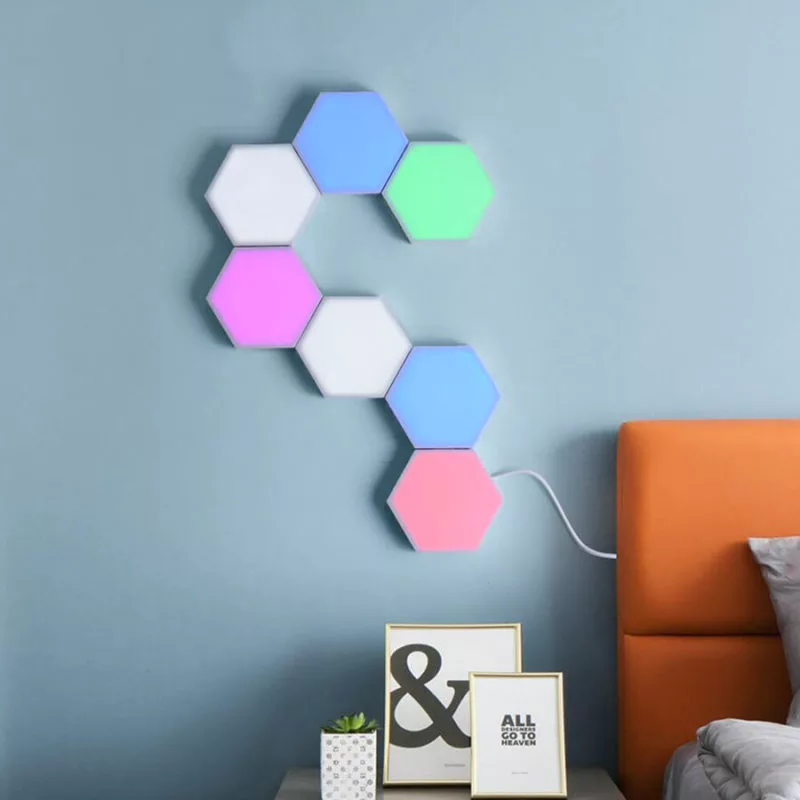 Lampe tactile hexagonale avec différentes couleurs
