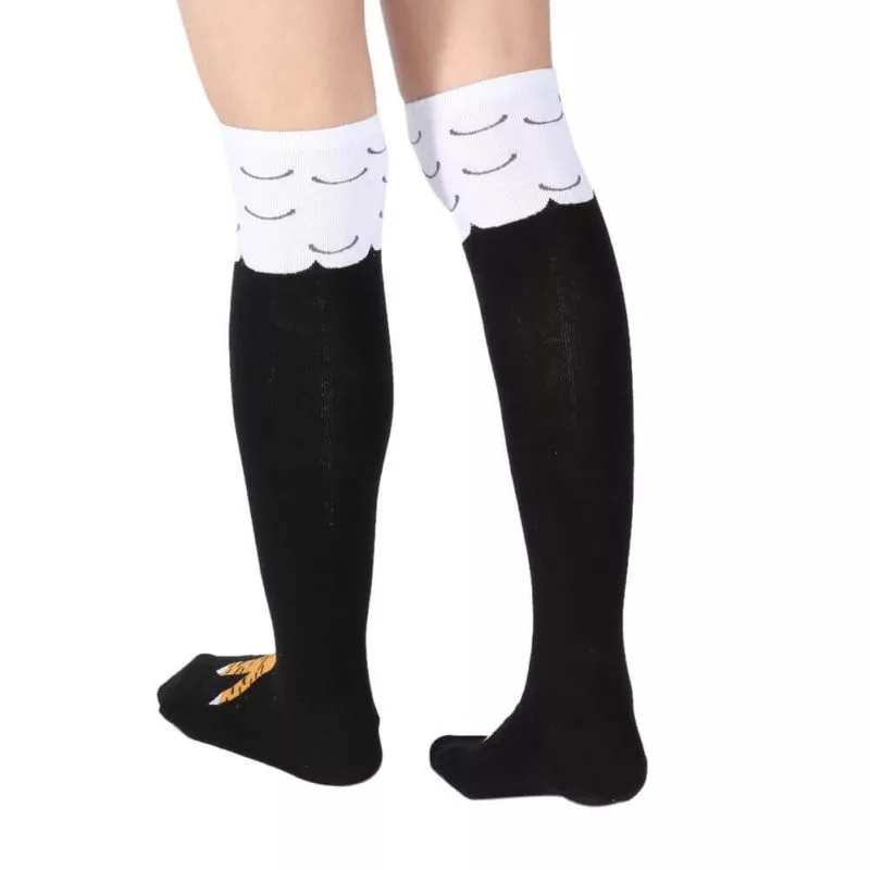 chaussettes pattes de poulet vues de dos