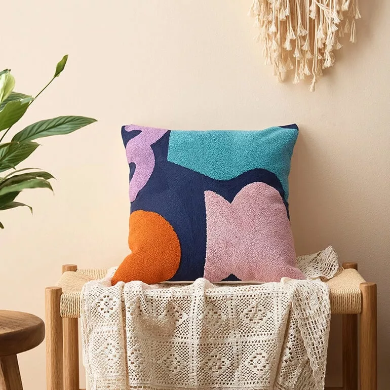 coussin design coloré