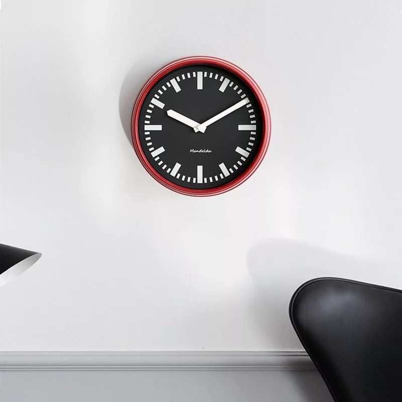 Horloge de gare noire