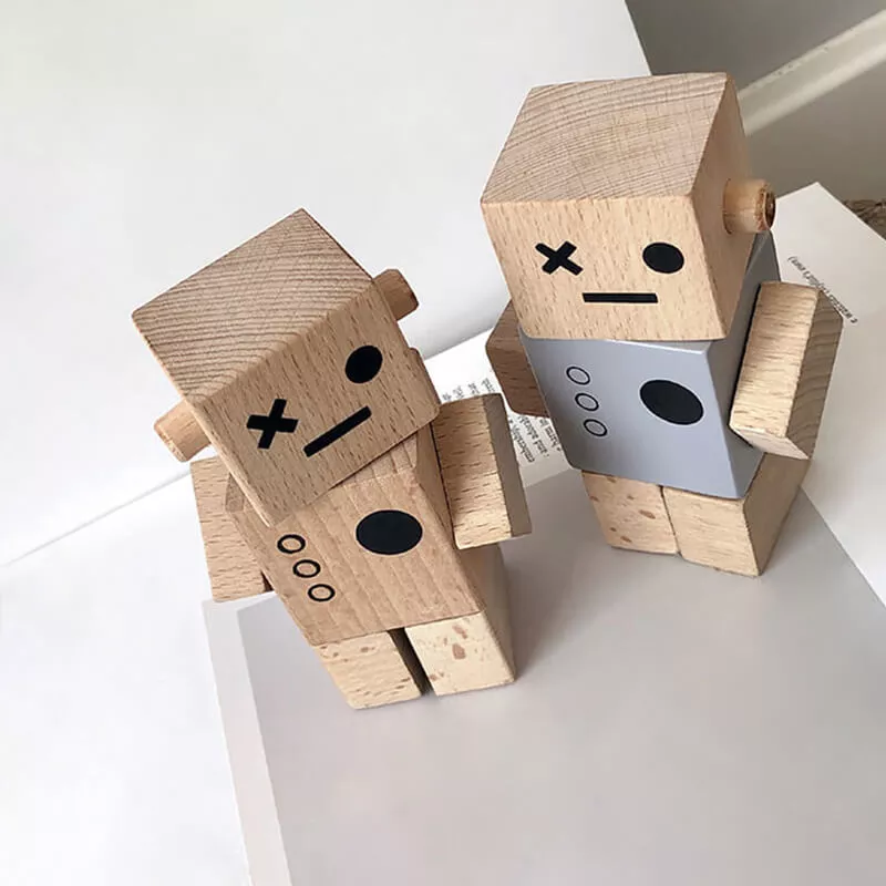 Robot en bois vue du dessus